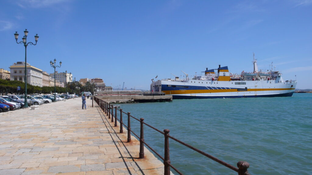 PARTENZA DAL PORTO
